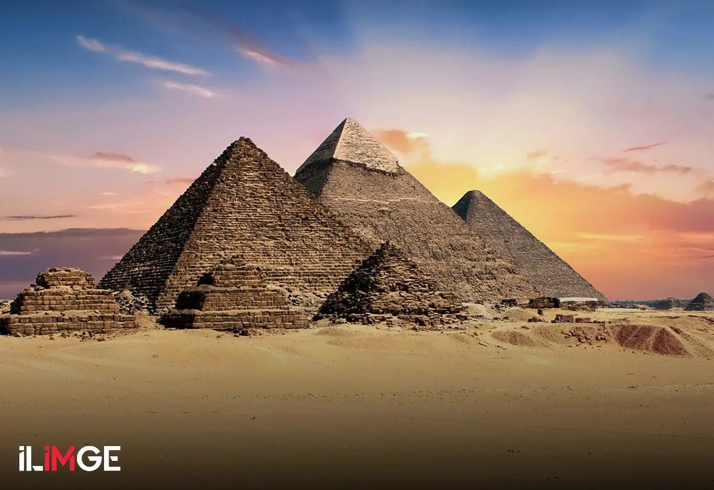 Gize Piramitleri ve Antik Mısır Tanrıları