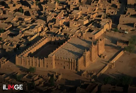 Sudani-Saheli Mimarisi: Cenne Ulu Camii