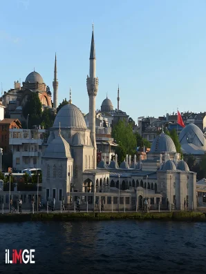 Şemsi Paşa Külliyesi ve Kuşkonmaz Camii