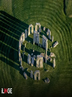 Stonehenge: Antik Taşlar