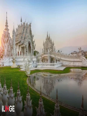 Wat Rong Khun'un Zarafeti